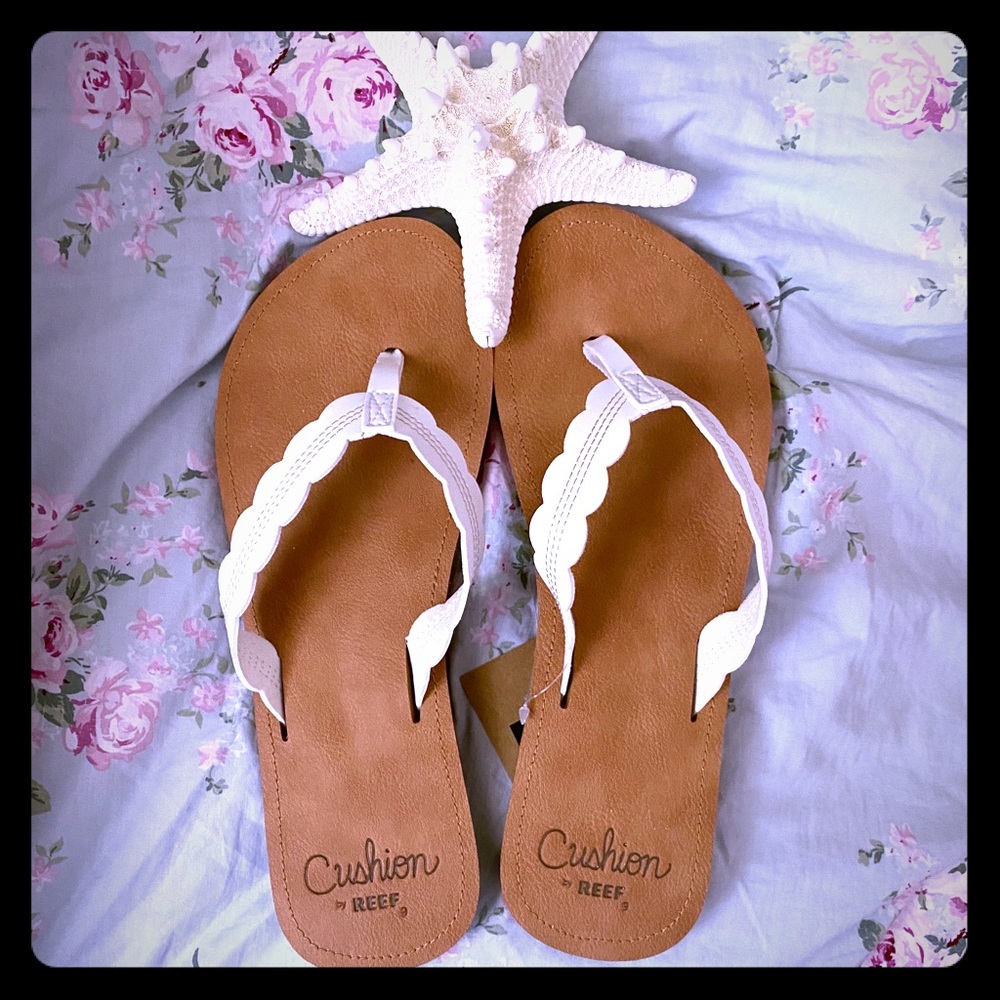 Reef Cushion Celine Sandals NWT